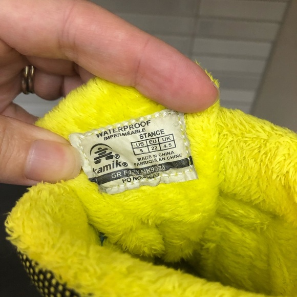 EUC Kamik waterproof lined baby snow boots - Picture 8 of 9